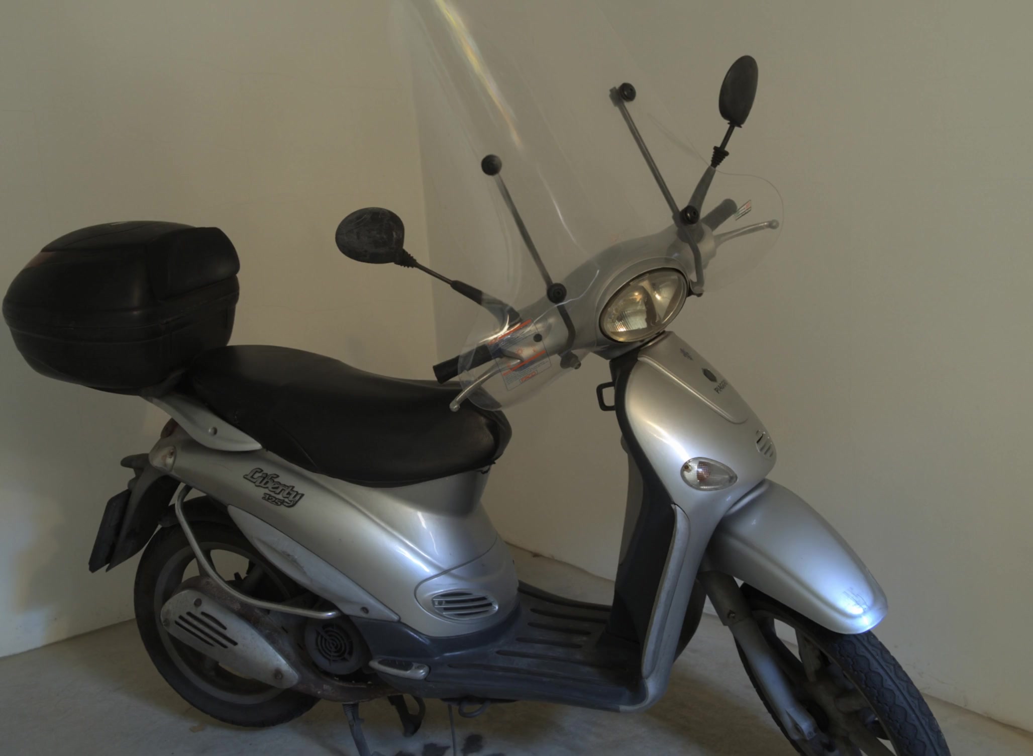 train+balanced+Motorcycle+camera_00+im6.png_00000_0000-0001