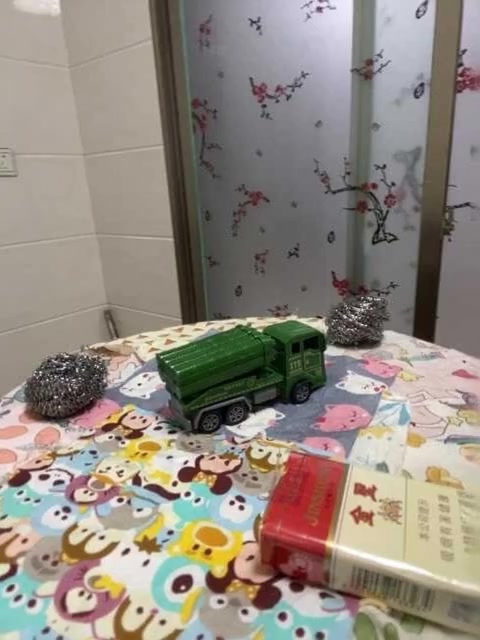 truck+scene_064_00031_0000-0007